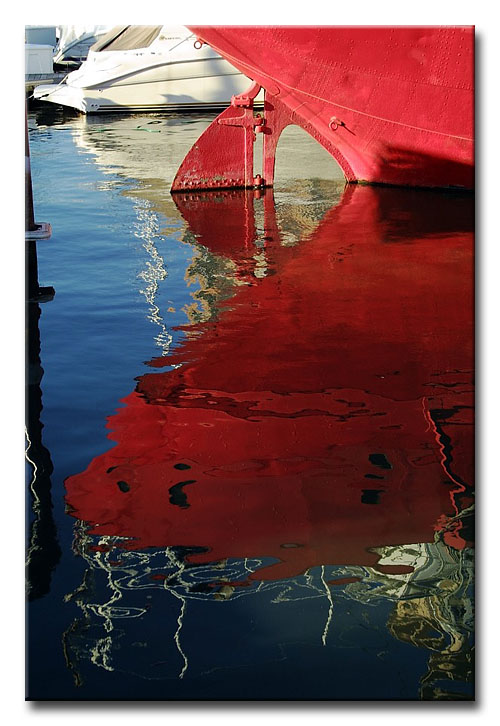 <b>Red Boat</b>