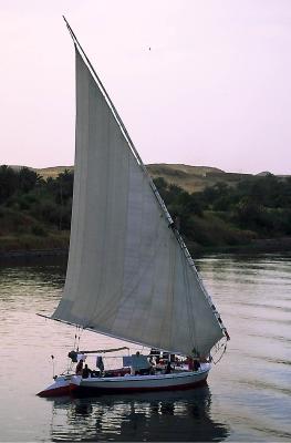 Sur le Nil prs d'Assouan