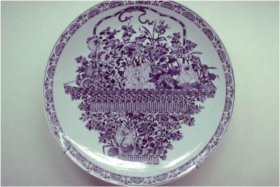 Porcelain plate