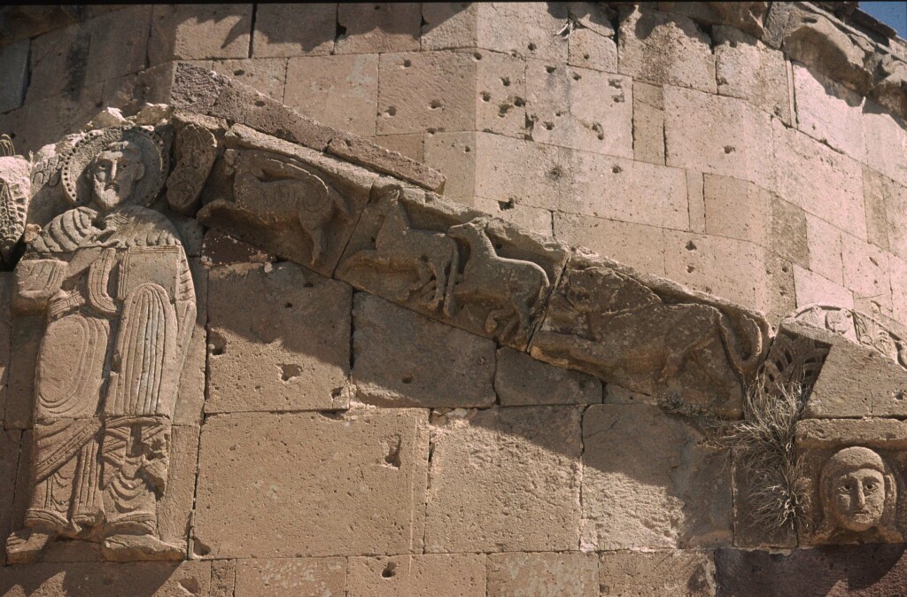 Akdamar 45