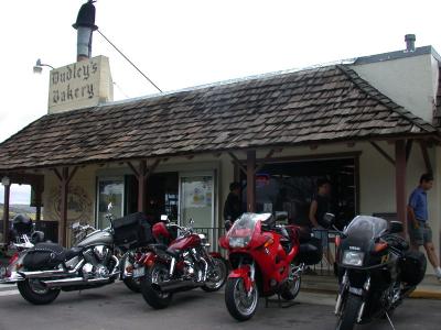 Ed and Ron head back to Dudley's Bakery in Santa Ysabel