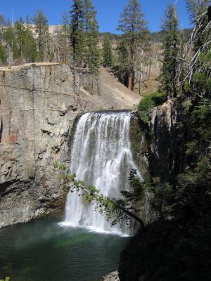 rainbowfalls (2).jpg