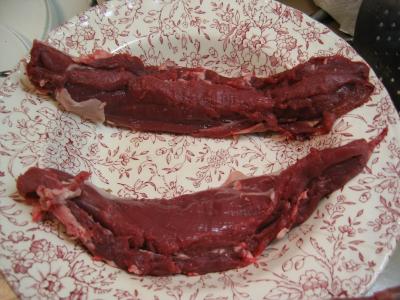 Guardarlos para otra comida. Es suficiente para dos personas (por el tamanho este es un ciervo de pocos meses de edad)