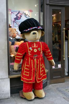 beefeater teddy