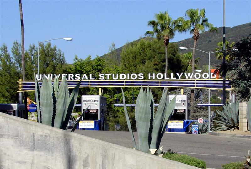 DSC01803 - Universal Studios. Didn't have time to go in for a visit...