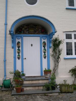 more flower door, Clovelly, Devon