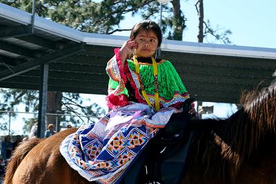 u46/jypsee/medium/39939803.littlegirlrider.jpg