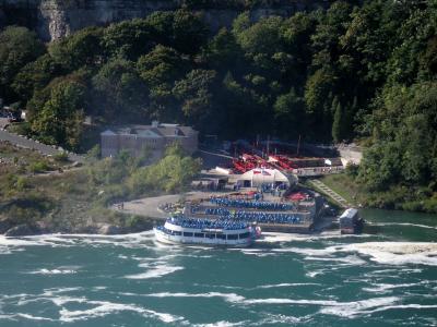Maid of the Mist boarding...we'll be there tomolo...