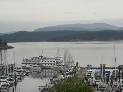 1005 Spirit of Discovery at Friday Harbor.jpg