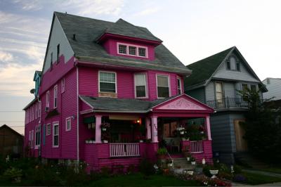 270 Laurel St. Buffalo