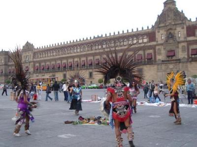  AZTECAS  IN MEXICO