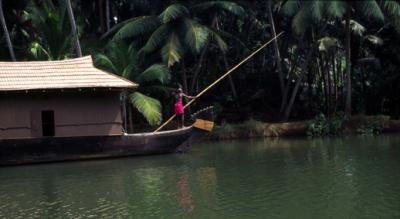 bwIN07_Boat.jpg
