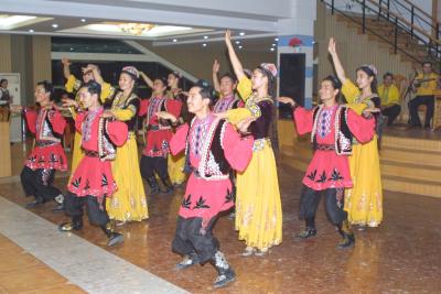 Uyghur Dancers