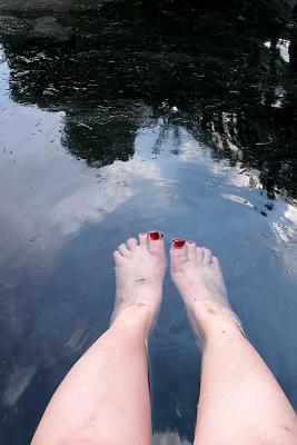 6th June 2004 - dabbling my feet in a pond that didn't exist...