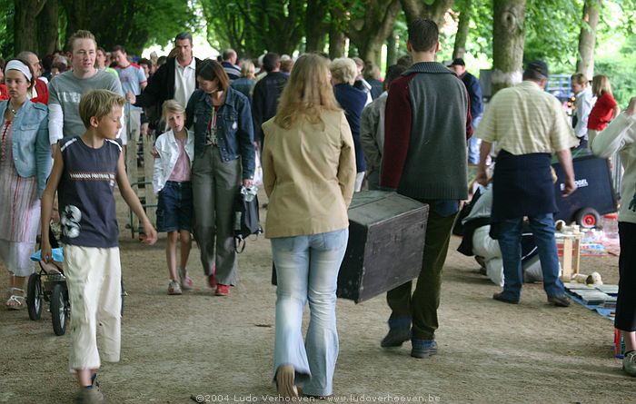 Turnhout - 30.5.2004 - Stadspark rommelmarkt en stadsparkfeesten