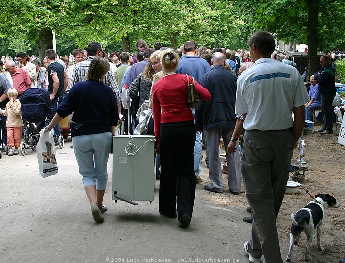 Turnhout - 30.5.2004 - Stadspark rommelmarkt en stadsparkfeesten