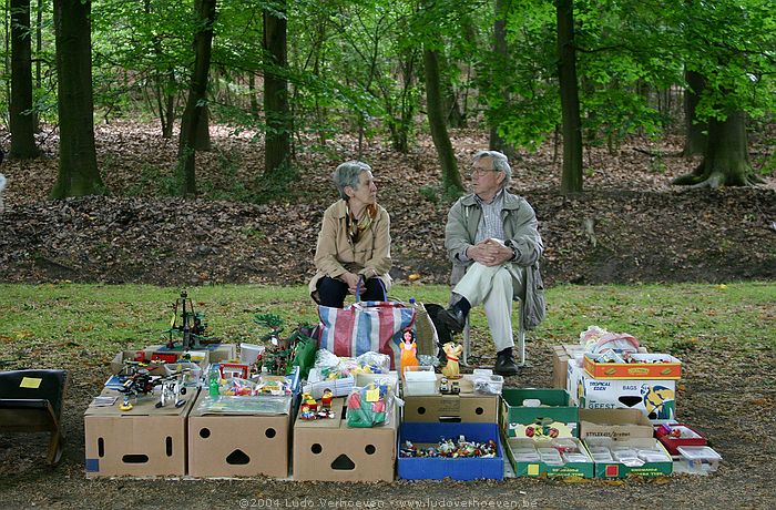 Turnhout - 30.5.2004 - Stadspark rommelmarkt en stadsparkfeesten