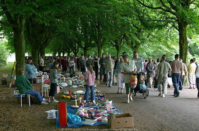 Turnhout - 30.5.2004 - Stadspark rommelmarkt en stadsparkfeesten