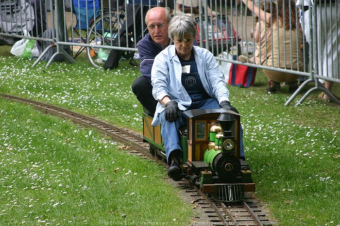 Turnhout - 30.5.2004 - Stadspark rommelmarkt en stadsparkfeesten