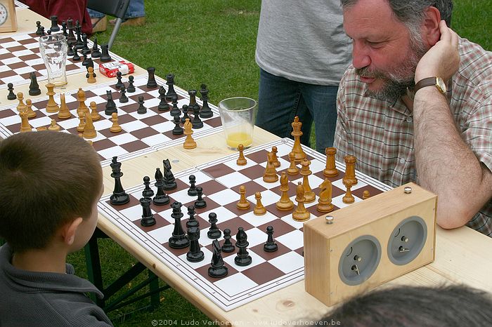Turnhout - 30.5.2004 - Stadspark rommelmarkt en stadsparkfeesten