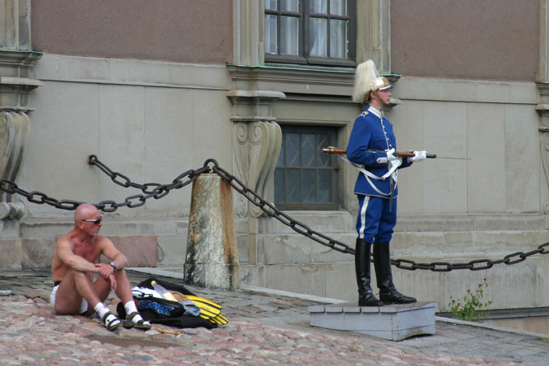 June 6: A sunny day by the Royal Castle