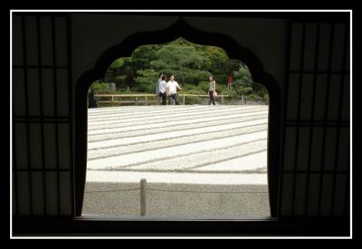 u46/mdaveau/medium/33881595.Kyoto19.jpg