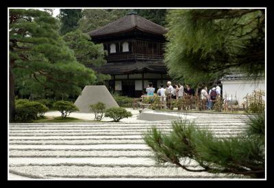 u46/mdaveau/medium/33881596.Kyoto20.jpg