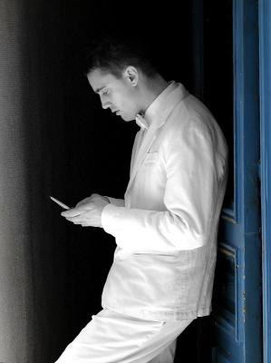 Blue Door, white suit (05/06)