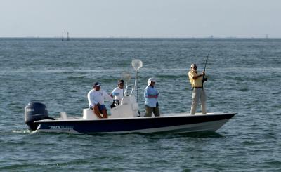 capt jim hooked up 06-05-04.jpg