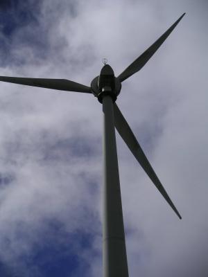 Wind turbine generator