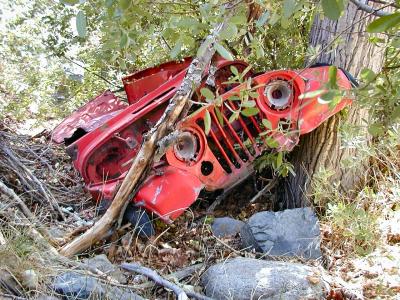 u46/mtf_foto_studies/medium/39911012.RedJeep.jpg