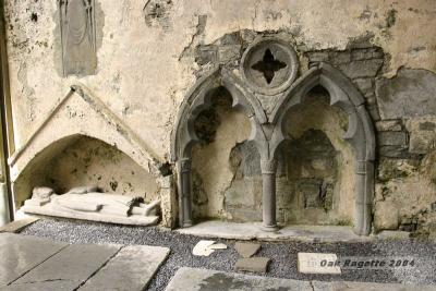 038_OBrien_tomb.jpg
