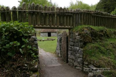 11_Example_of_entrance_to_stone_fort_5th-12th_century.jpg