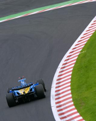 Renault Behind1024.jpg