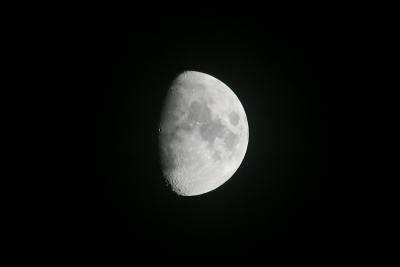 moon1200_Oct04.jpg