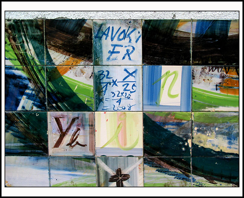28.05.2004 ... Ceramic tiles