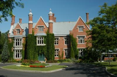 040717-2-Manoir R_Cambell-02.JPG