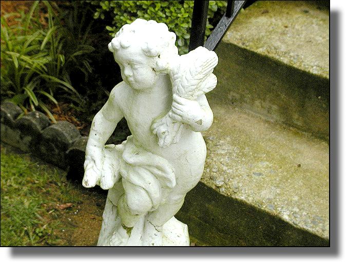 Statue