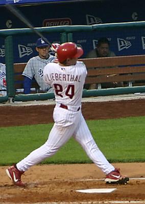 Mike Lieberthal swings at pitch