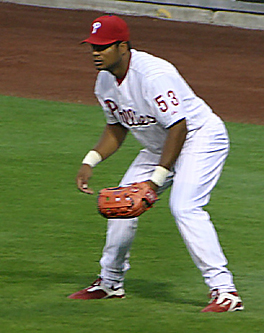 Bobby Abreu prepares on defense