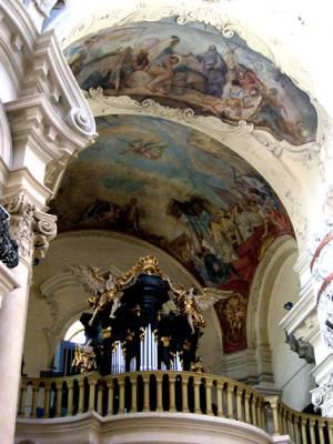 Pipe organ