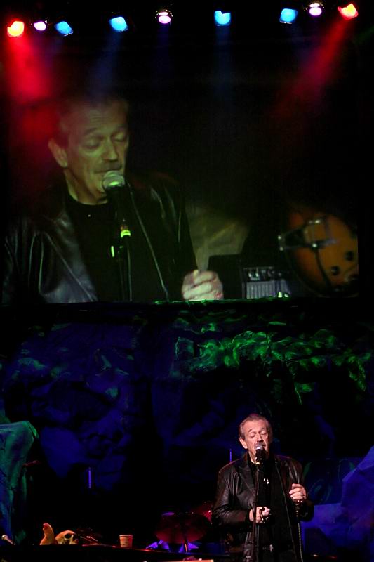 0479 Charlie Musselwhite.JPG