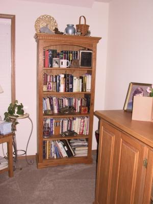 Bookcase - 107-0719_IMG.JPG