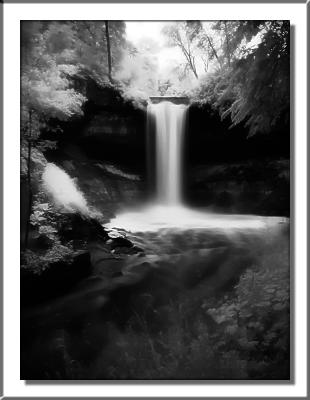 *Minnehaha Falls*bydave v