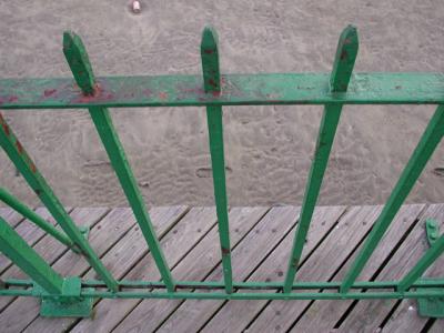 u46/thegaber/medium/33835617.Playlandfence.jpg