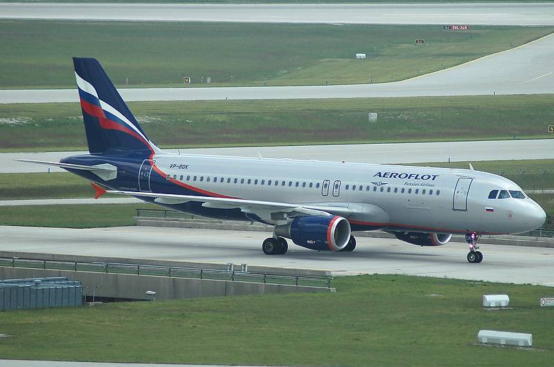 Aeroflot Airbus A320-214