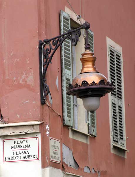 Lamp-Nice