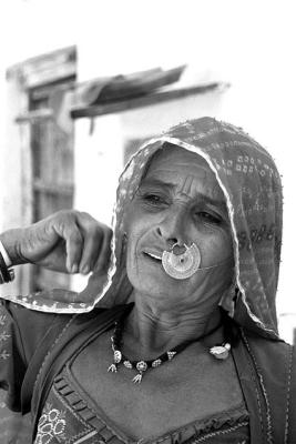 Bishnoi woman.jpg