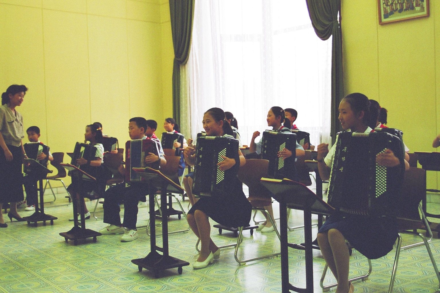It wouldnt be a communist country w/out accordians