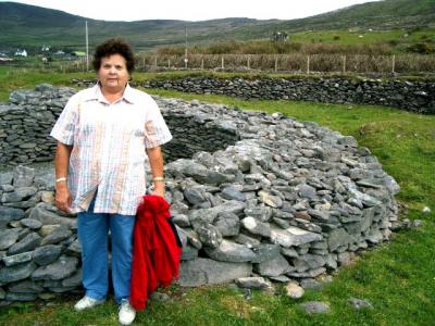 Glenda shows thickness of walls